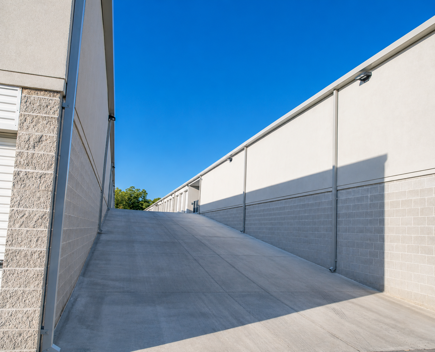 First Rate Storage - Stockton 7565 Pacific Avenue Stockton, CA 95207